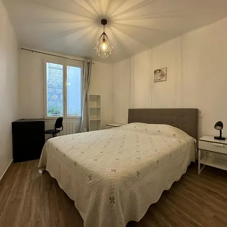 דירה Cosy Poullan, 2-bedroom Apartment, 200 M From The ניס