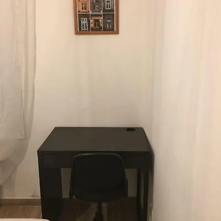 Cosy Poullan, 2-bedroom Apartment, 200 M From The * ニース