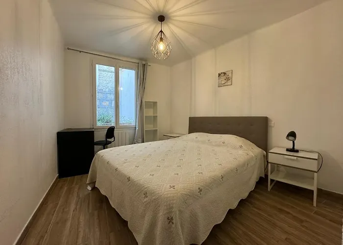 Apartment Cosy Poullan, 2-bedroom Apartment, 200 M From The Nizza